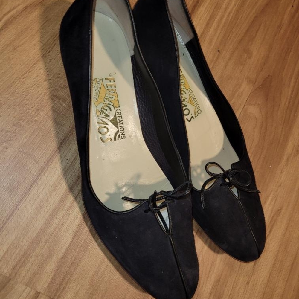 Salvatore Ferragamo Women's Black Flats